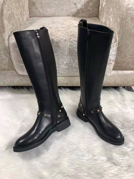 cow leather women knee high boots 19ss ladies fashion rain boots autumn winter female dress wedding party shoes rivets ladies long, Black
cow leather women knee high boots 19ss ladies fashion rain boots autumn winter female dress wedding party shoes rivets ladies long, Black