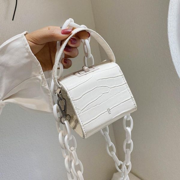 pu leather crossbody bags for women acrylic thick chain female box shape shoulder handbags solid color ladies' travel flap bags
pu leather crossbody bags for women acrylic thick chain female box shape shoulder handbags solid color ladies' travel flap bags