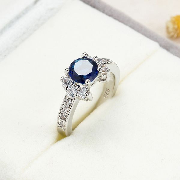 10 pcs lot luckyshine new 925 silver ring fashion wedding blue ring womens crystal rhinestone ring wholesale, Golden;silver
10 pcs lot luckyshine new 925 silver ring fashion wedding blue ring womens crystal rhinestone ring wholesale, Golden;silver
