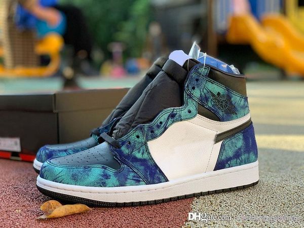 air aauthentic 1 high og retro wmns tie-dye basketball shoes aurora green woman man sports sneakers cd0461-100 with original box
air aauthentic 1 high og retro wmns tie-dye basketball shoes aurora green woman man sports sneakers cd0461-100 with original box