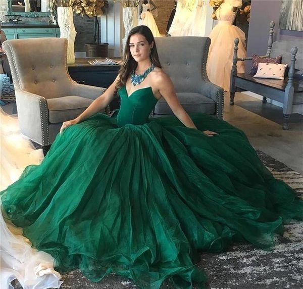 puffy dark green evening dresses 2019 sleeveless backless celebrity holiday women wear formal party prom gowns custom made plus size, Black;red
puffy dark green evening dresses 2019 sleeveless backless celebrity holiday women wear formal party prom gowns custom made plus size, Black;red