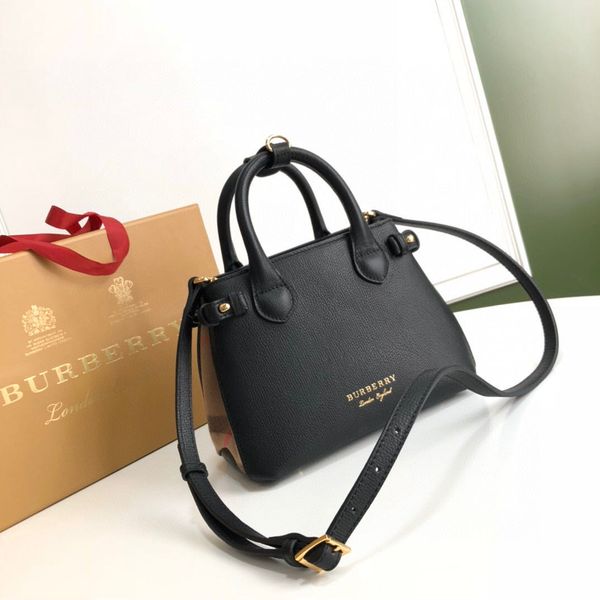 new lady's handbag 7a high-end custom quality high capacity handbag fashion trend casual style gold metal accessories with detachable l
new lady's handbag 7a high-end custom quality high capacity handbag fashion trend casual style gold metal accessories with detachable l