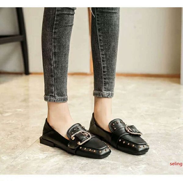 0730 cqc21 popular womens fashion comfortable shoes style ladies flat shoes soft soles shoes with box
0730 cqc21 popular womens fashion comfortable shoes style ladies flat shoes soft soles shoes with box