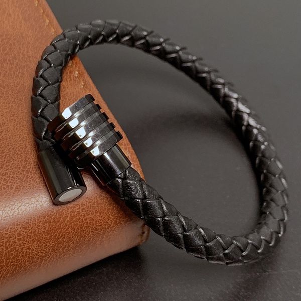 personalized black stainless steel magnetic buckle braided men leather bracelets male wrist band 2019 pulseira masculina 0036, Golden;silver
personalized black stainless steel magnetic buckle braided men leather bracelets male wrist band 2019 pulseira masculina 0036, Golden;silver