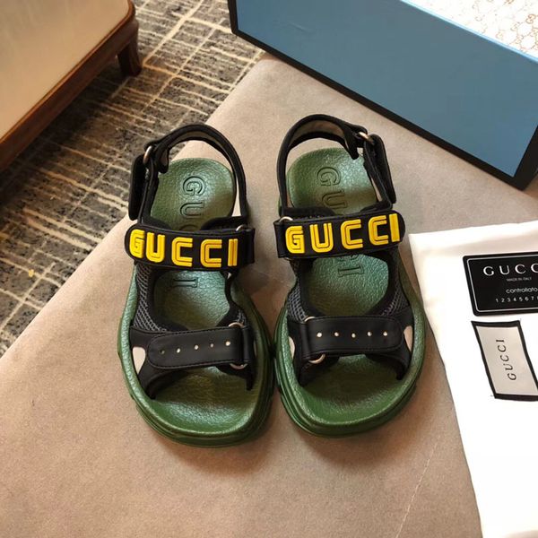 Luxury de igner women letter flat andal genuine leather ummer branded uper tar cla ic ca ual hoe with original box
Luxury de igner women letter flat andal genuine leather ummer branded uper tar cla ic ca ual hoe with original box