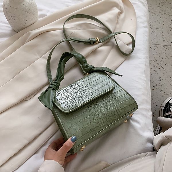 crocodile pattern pu leather crossbody bags for women 2020 fashion small shoulder handbags female summer tote bag
crocodile pattern pu leather crossbody bags for women 2020 fashion small shoulder handbags female summer tote bag