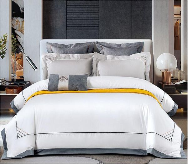 luxury embroidery bedlinen bedding set king size bed linen 600tc egyptian cotton duvet cover bed sheet set pillowcases
luxury embroidery bedlinen bedding set king size bed linen 600tc egyptian cotton duvet cover bed sheet set pillowcases