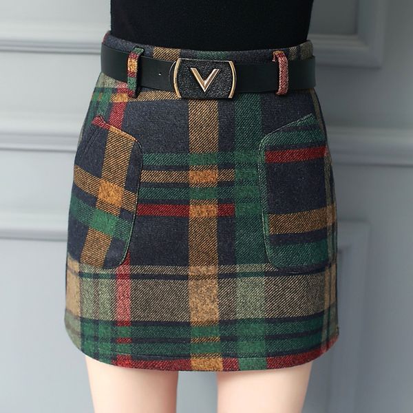 2019 autumn winter plaid wool skirt women short skirt pockets mini woolen checked skirts vintage office ladies plus size, Black;gray
2019 autumn winter plaid wool skirt women short skirt pockets mini woolen checked skirts vintage office ladies plus size, Black;gray