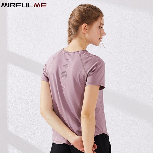 women t-shirts sport loose yoga shirts short sleeve t shirt fitness tee blouse breathable mesh gym running jerseys sportwear, White;red
women t-shirts sport loose yoga shirts short sleeve t shirt fitness tee blouse breathable mesh gym running jerseys sportwear, White;red