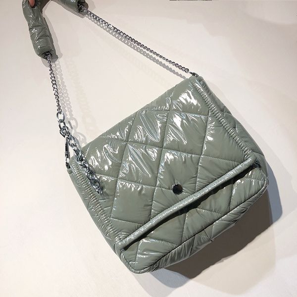 winter women shoulder bag woman casual space cotton totes bag pouch down feather padded lady shoulder crossbody bags
winter women shoulder bag woman casual space cotton totes bag pouch down feather padded lady shoulder crossbody bags