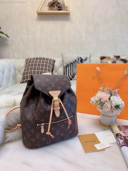 2020 new fashionable backpack woman high-capacity backpack high school bags for teenage girls
2020 new fashionable backpack woman high-capacity backpack high school bags for teenage girls