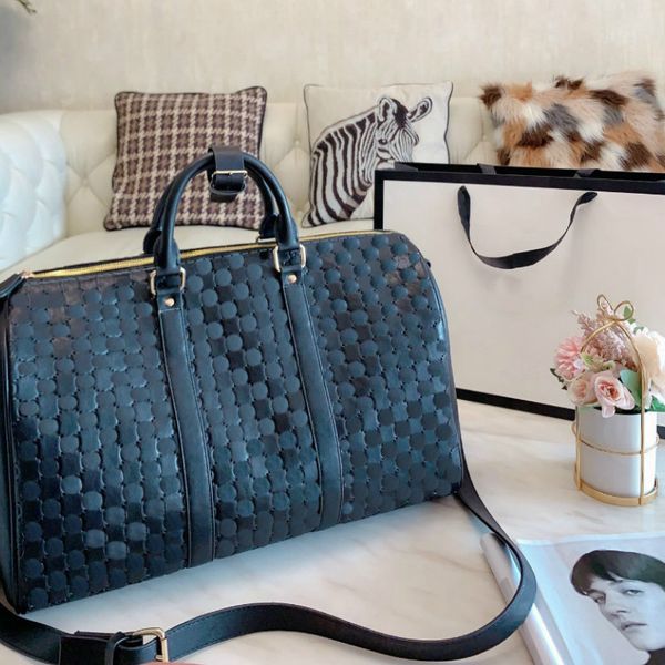 designer crossbodyitaly brand travel bags mens luxury g embossed duffel bag fashion outdoor pack with large space handbag shoulder bags top
designer crossbodyitaly brand travel bags mens luxury g embossed duffel bag fashion outdoor pack with large space handbag shoulder bags top