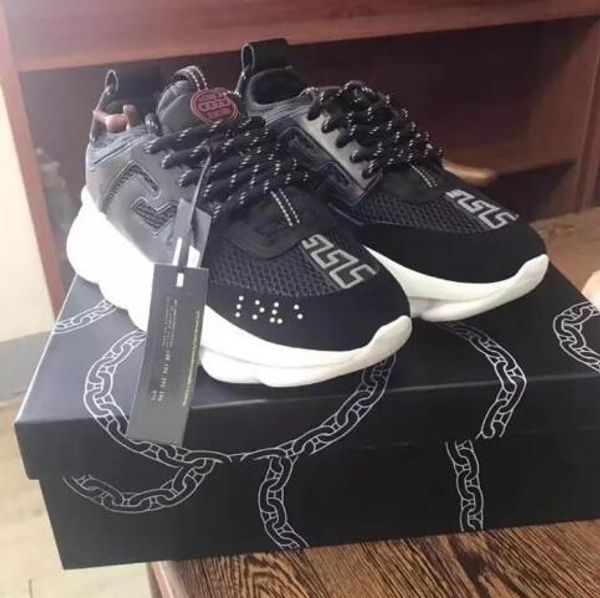 Men women chain reaction neaker luxury de igner neaker fa hion di trict hoe ize 35 46 dhl hipping
Men women chain reaction neaker luxury de igner neaker fa hion di trict hoe ize 35 46 dhl hipping