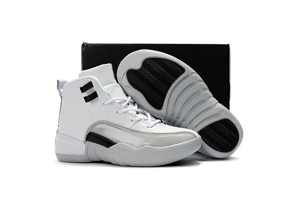 2020 new xii mid high 12 12s black blue red children basketball shoes boy girl youth kid sport sneaker size 28-35
2020 new xii mid high 12 12s black blue red children basketball shoes boy girl youth kid sport sneaker size 28-35