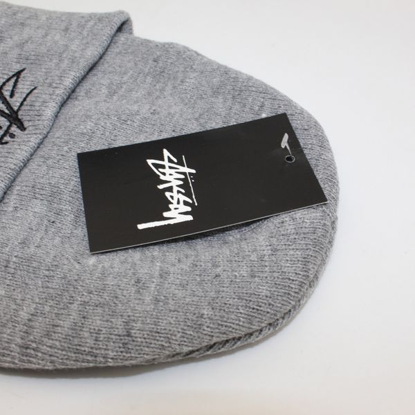 designer knitted caps couple hat winter women autumn men warm embroidery wool street cold beanie for thick fashion hats xuaop, White;black
designer knitted caps couple hat winter women autumn men warm embroidery wool street cold beanie for thick fashion hats xuaop, White;black