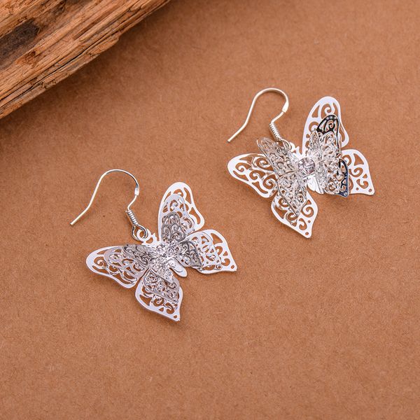 925 silver hollow из остроконечной той бабочки серьги женщины циркон цветок бабочки уши ханг подвеска серьга оптовых
925 silver hollow из остроконечной той бабочки серьги женщины циркон цветок бабочки уши ханг подвеска серьга оптовых