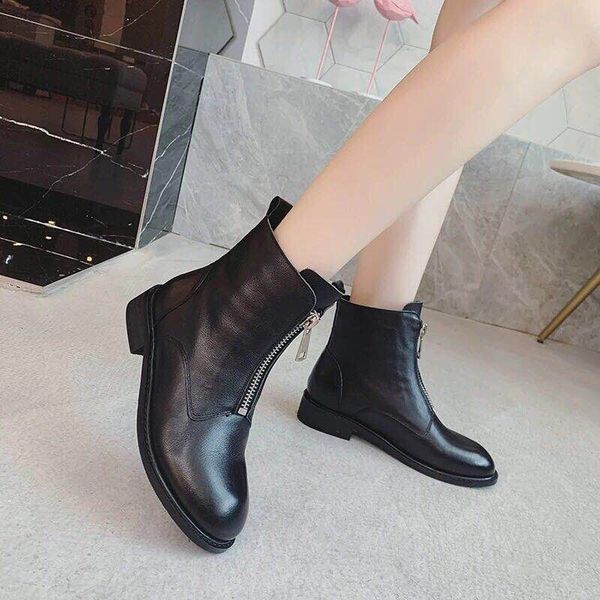 autumn and winter style martin boots platform luxury woman shoes short boots ladies shoes waterproof zipper fashion vintage size 35-40, Black
autumn and winter style martin boots platform luxury woman shoes short boots ladies shoes waterproof zipper fashion vintage size 35-40, Black