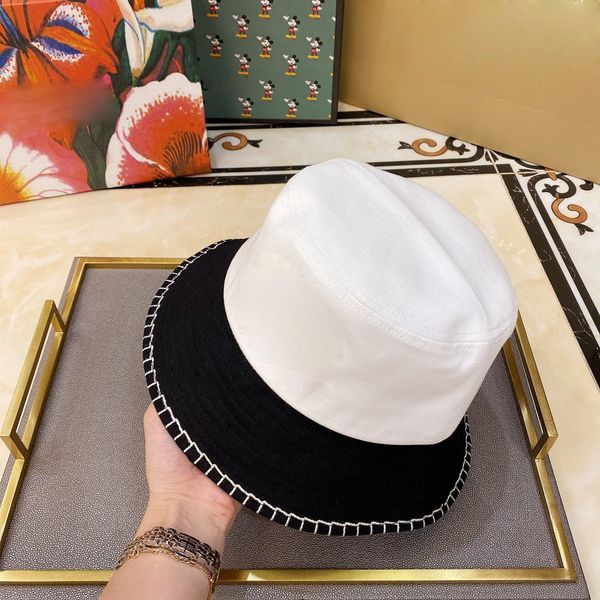 trendy must-have fisherman hat designer scarf bucket hat hats baseball cap women luxury designer scarves silk head scarf 2020 new
trendy must-have fisherman hat designer scarf bucket hat hats baseball cap women luxury designer scarves silk head scarf 2020 new