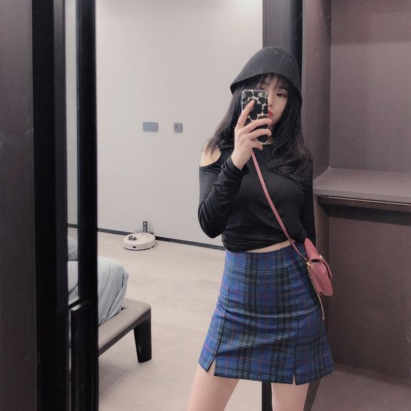 plus size women skirts preppy style royal blue plaid skirts shorts summer 2020 high waist slit blue plaided culotte slim skirt, Black
plus size women skirts preppy style royal blue plaid skirts shorts summer 2020 high waist slit blue plaided culotte slim skirt, Black