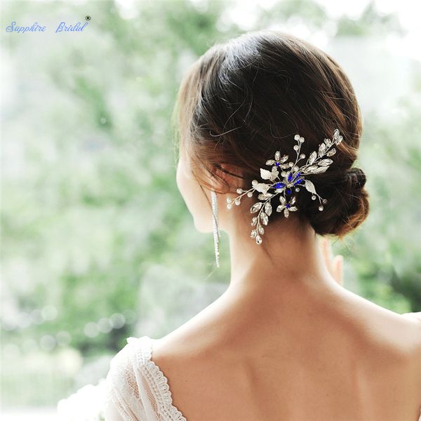 gorgeous silver/blue wedding comb with imitation pearls rhinestone bridal copper wire winding head piece hair accessories
gorgeous silver/blue wedding comb with imitation pearls rhinestone bridal copper wire winding head piece hair accessories