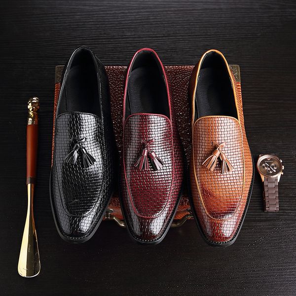 big size 37-48 retro tassel leather loafers 2019 men business dress shoes pointed flat men formal wedding shoes, Black
big size 37-48 retro tassel leather loafers 2019 men business dress shoes pointed flat men formal wedding shoes, Black