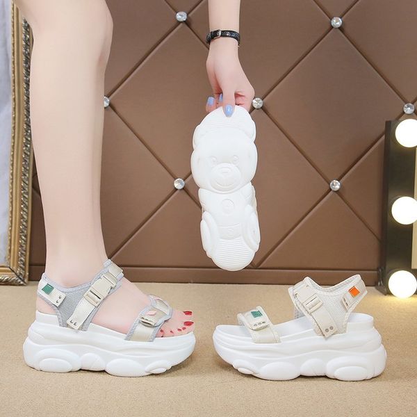 2020 summer new fashion wild daddy shoes beach thick bottom sandals female wild fairy style increased sports sandals z916, Black
2020 summer new fashion wild daddy shoes beach thick bottom sandals female wild fairy style increased sports sandals z916, Black