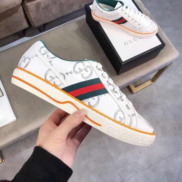dhl 2020 platform new fashion casual sneakers retro basketball men's shoes triple golden love shoes02, Red;white
dhl 2020 platform new fashion casual sneakers retro basketball men's shoes triple golden love shoes02, Red;white