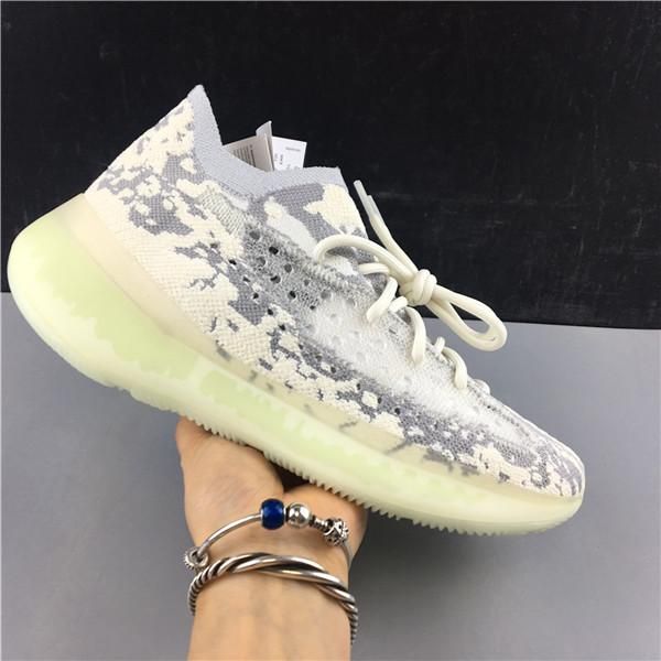 2020 kanye west designer shoes 380 alien mist running shoes men womens fashion breathable trainers athletic casual sneakers size 36-46
2020 kanye west designer shoes 380 alien mist running shoes men womens fashion breathable trainers athletic casual sneakers size 36-46