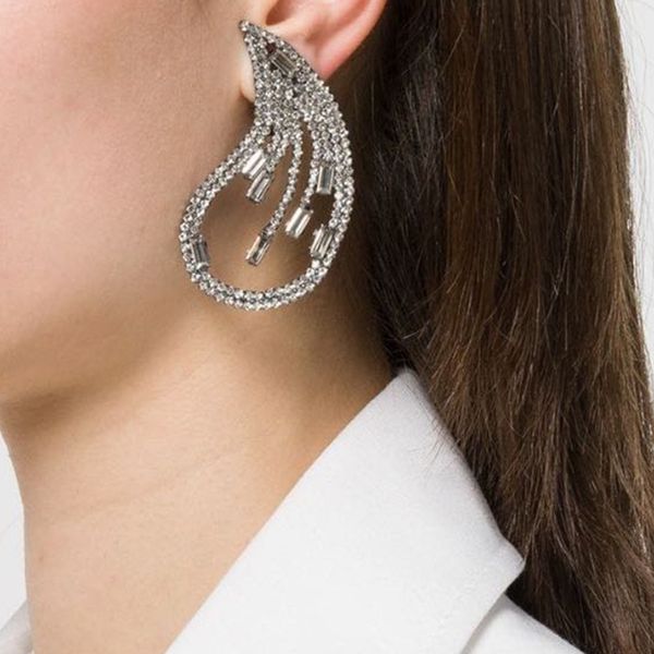 gereit 2019 vintage fashion women jewelry big hollow geometric shiny rhinestone comma stud earrings for ladies statement jewelry, Golden;silver
gereit 2019 vintage fashion women jewelry big hollow geometric shiny rhinestone comma stud earrings for ladies statement jewelry, Golden;silver