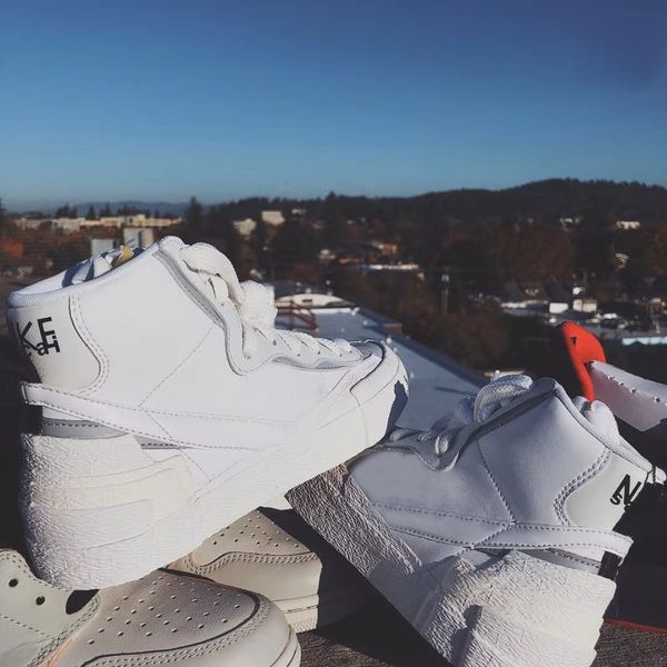 sacai x blazer mid with dunk mens running casual shoes high cut white grey black university blue varsity maize sports sneakers
sacai x blazer mid with dunk mens running casual shoes high cut white grey black university blue varsity maize sports sneakers