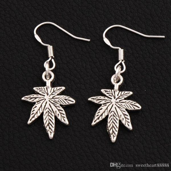 maple leaf серьги 925 silver fish ear hook 30pairs много antique silver люстра e360 37.6x15.6mm
maple leaf серьги 925 silver fish ear hook 30pairs много antique silver люстра e360 37.6x15.6mm