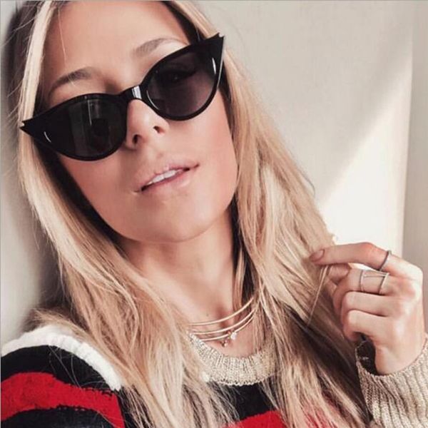 2020 женская мода cat eye brand cолнцезащитные очки черный platic женский vintage sunglass горячие продаем вс очки óculos, White;black
2020 женская мода cat eye brand cолнцезащитные очки черный platic женский vintage sunglass горячие продаем вс очки óculos, White;black