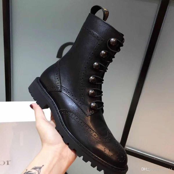 black martin boots female handsome short female 2019 new british wind boots version of the autumn short tube rider boots women utility
black martin boots female handsome short female 2019 new british wind boots version of the autumn short tube rider boots women utility