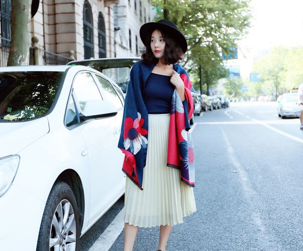 wholesale-imitation cashmere scarf the lady spring and autumn edition of korea goes with thick coat warm long winter shawl dual purpose, Blue;gray
wholesale-imitation cashmere scarf the lady spring and autumn edition of korea goes with thick coat warm long winter shawl dual purpose, Blue;gray