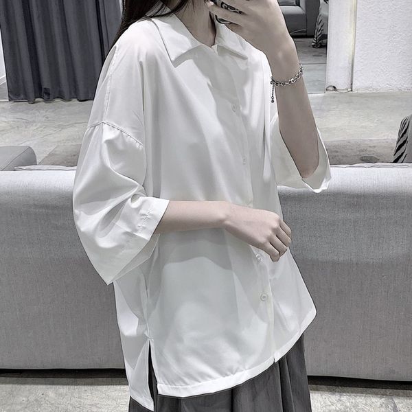 men's shirt 2020 summer new slim, solid color five-point sleeve shirt loose casual lapel style youth men's wear personality, White;black
men's shirt 2020 summer new slim, solid color five-point sleeve shirt loose casual lapel style youth men's wear personality, White;black