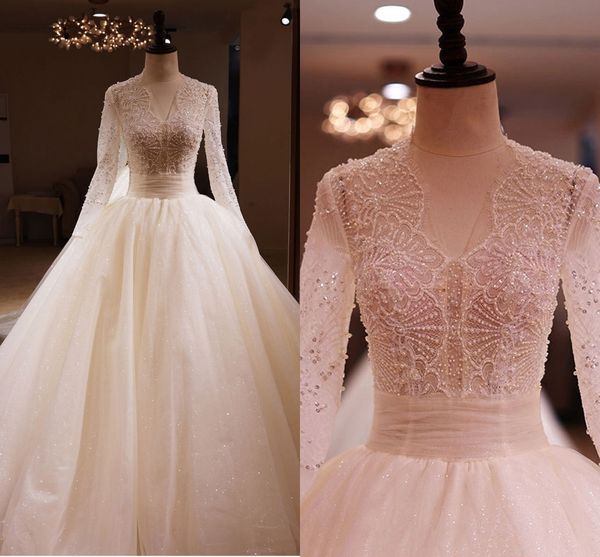 retro long sleeves a-line wedding dresses 2019 v-neck lace beads appliques trumpet long train arabic illusion bridal gowns customized, White
retro long sleeves a-line wedding dresses 2019 v-neck lace beads appliques trumpet long train arabic illusion bridal gowns customized, White