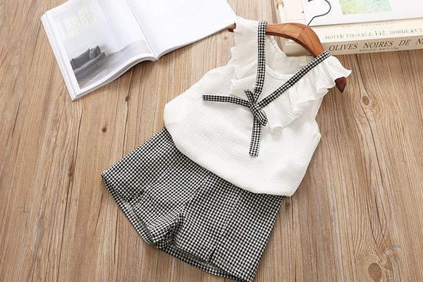 girls clothing sets summer kids clothes sleeveless chiffon shirt +plaid shorts children clothing set, White
girls clothing sets summer kids clothes sleeveless chiffon shirt +plaid shorts children clothing set, White