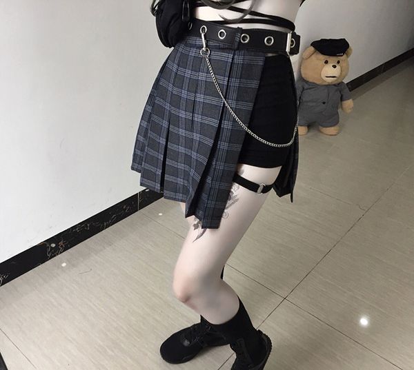 ruibbit new arrival summer autumn gray plaid skirts shorts women's pleated skirt short punk girl's skirt short, Black
ruibbit new arrival summer autumn gray plaid skirts shorts women's pleated skirt short punk girl's skirt short, Black