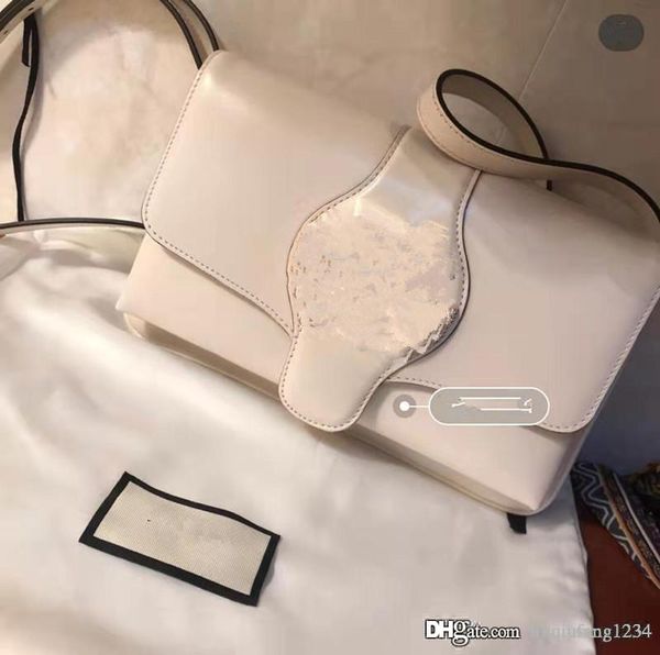 package female ms cowhide envelope restoring ancient ways of new fund one shoulder aslant handbag genuine leather a designer shoulder bag
package female ms cowhide envelope restoring ancient ways of new fund one shoulder aslant handbag genuine leather a designer shoulder bag