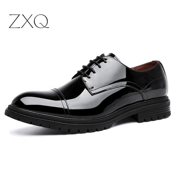 elegant men patent leather dress shoes lace up black formal oxford shoes big size 38-45
elegant men patent leather dress shoes lace up black formal oxford shoes big size 38-45