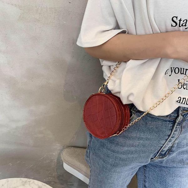 mini round shoulder tote bag ladies chain messenger solid pu leather women purse for outdoor shopping traveling decoration
mini round shoulder tote bag ladies chain messenger solid pu leather women purse for outdoor shopping traveling decoration