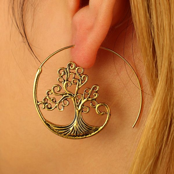 bohemian leaf swirl hoop earring for women flower carved hollow round life tree earrings steampunk jewelry simple gifts o5e772, Golden;silver
bohemian leaf swirl hoop earring for women flower carved hollow round life tree earrings steampunk jewelry simple gifts o5e772, Golden;silver