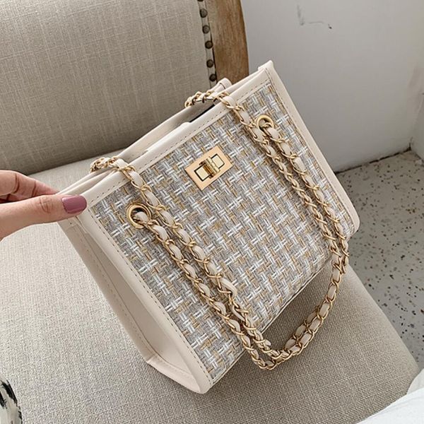 elegant female contrast tote bag 2019 fashion new quality pu leather women's handbag lock chain shoulder messenger bag
elegant female contrast tote bag 2019 fashion new quality pu leather women's handbag lock chain shoulder messenger bag