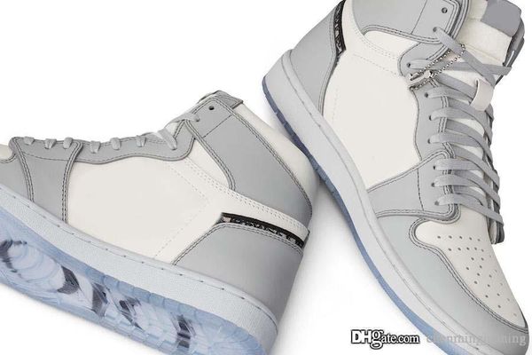 new authentic air 2020dior grey 1 high og man basketball shoes maison leather silver jumpman retro men sports sneakers with original box
new authentic air 2020dior grey 1 high og man basketball shoes maison leather silver jumpman retro men sports sneakers with original box
