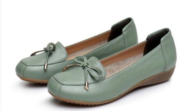 2020 women's shoes in spring and autumn with new style slope heel round head bowknot@7125, Black
2020 women's shoes in spring and autumn with new style slope heel round head bowknot@7125, Black