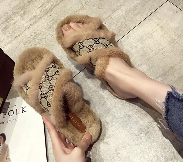 2020 rabbit fur slippers woman shoes vogue ladies flip flops flat-soled casual plush shoes women's furry indoor slides, Blue;gray
2020 rabbit fur slippers woman shoes vogue ladies flip flops flat-soled casual plush shoes women's furry indoor slides, Blue;gray