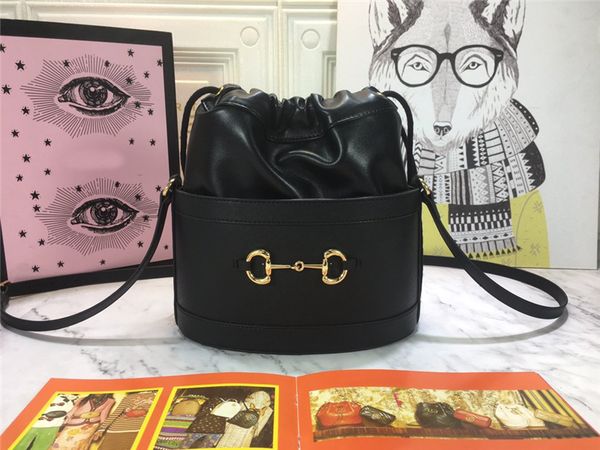 2020 brand new high qulity designer luxury handbags purses horsebit bucket bag 1955 crossbody messenger shoulder bags genuine cowhide
2020 brand new high qulity designer luxury handbags purses horsebit bucket bag 1955 crossbody messenger shoulder bags genuine cowhide