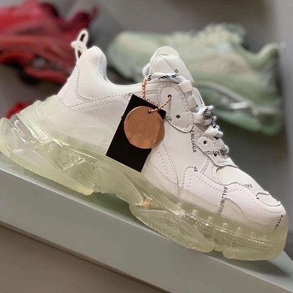 luxury designer wq 2020 couple casual shoes men and women leather platform sports casual shoes daily breathable sne, Black
luxury designer wq 2020 couple casual shoes men and women leather platform sports casual shoes daily breathable sne, Black