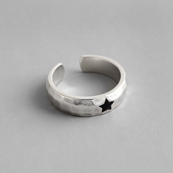 women's authentic s925 sterling silver fine jewelry faceted-cut black star band ring tlj801, Golden;silver
women's authentic s925 sterling silver fine jewelry faceted-cut black star band ring tlj801, Golden;silver