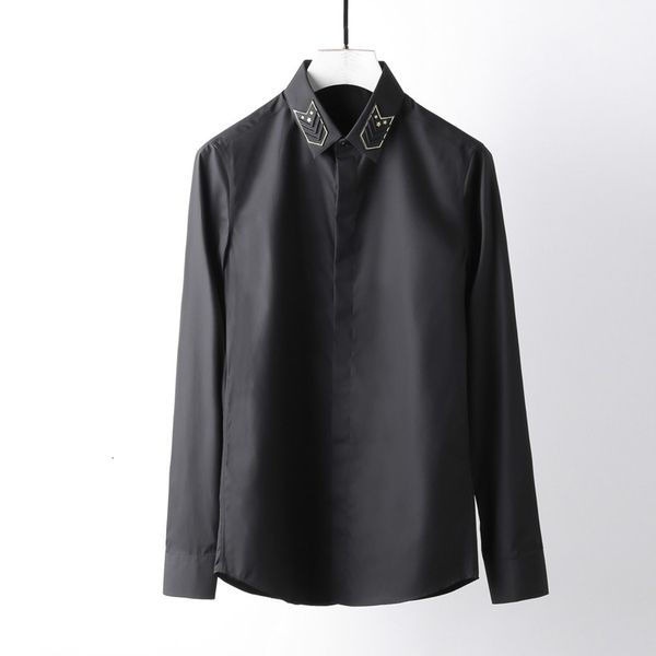 solid color men shirt fashion white black mens shirts casual slim fit hight quality pentagram patch collar shirt mens 4xl
solid color men shirt fashion white black mens shirts casual slim fit hight quality pentagram patch collar shirt mens 4xl